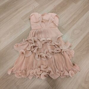 Erin NWT Stunning Pink/Peach Scalloped Mini Dress Size 0 Prom Formal